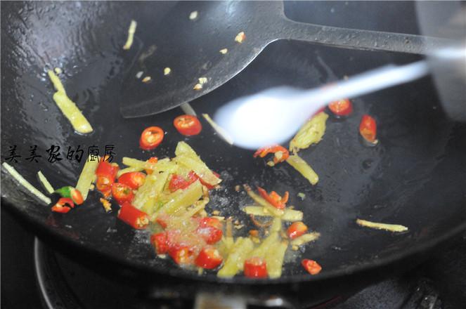 青辣椒炒雞肝的做法-香辣味炒菜譜