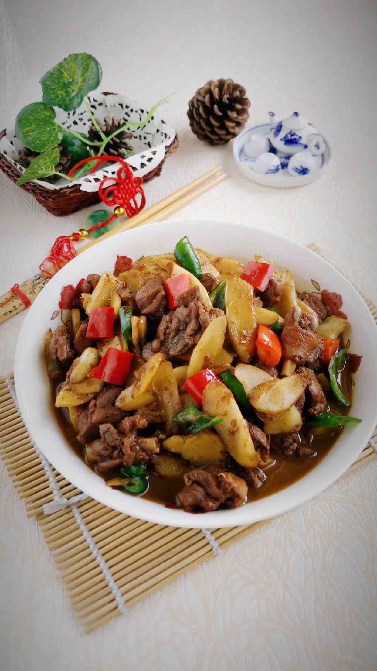 仔姜炒鴨的做法-家常味炒菜譜