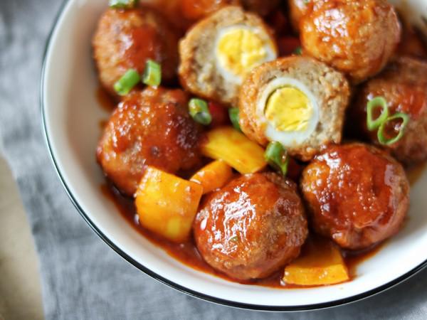 茄汁鵪鶉蛋肉丸的做法-家常味燉菜譜