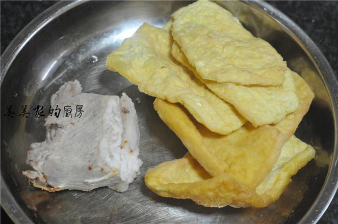 回鍋油豆腐燒肉的做法-家常味燒菜譜