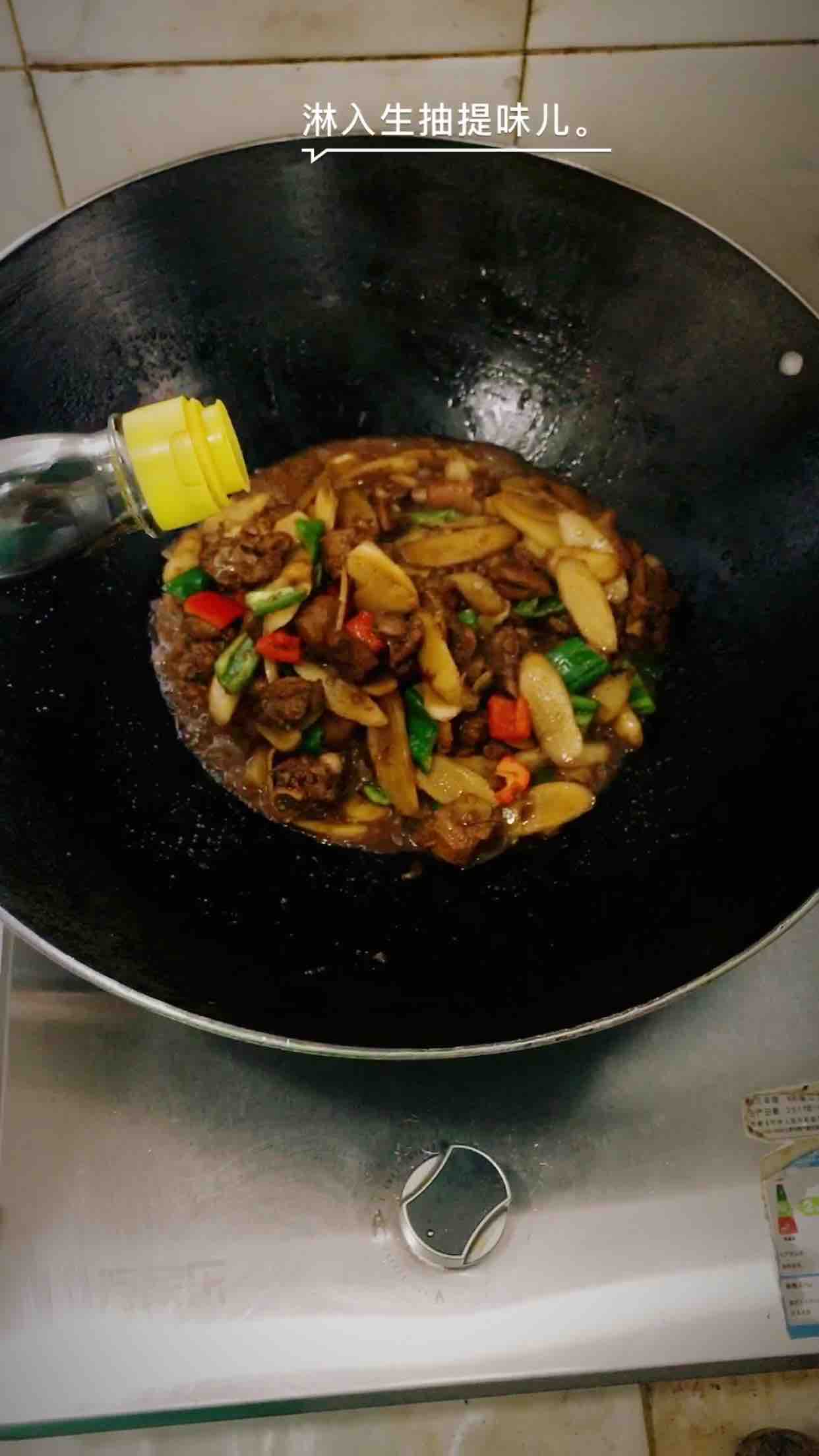 仔姜炒鴨的做法-家常味炒菜譜