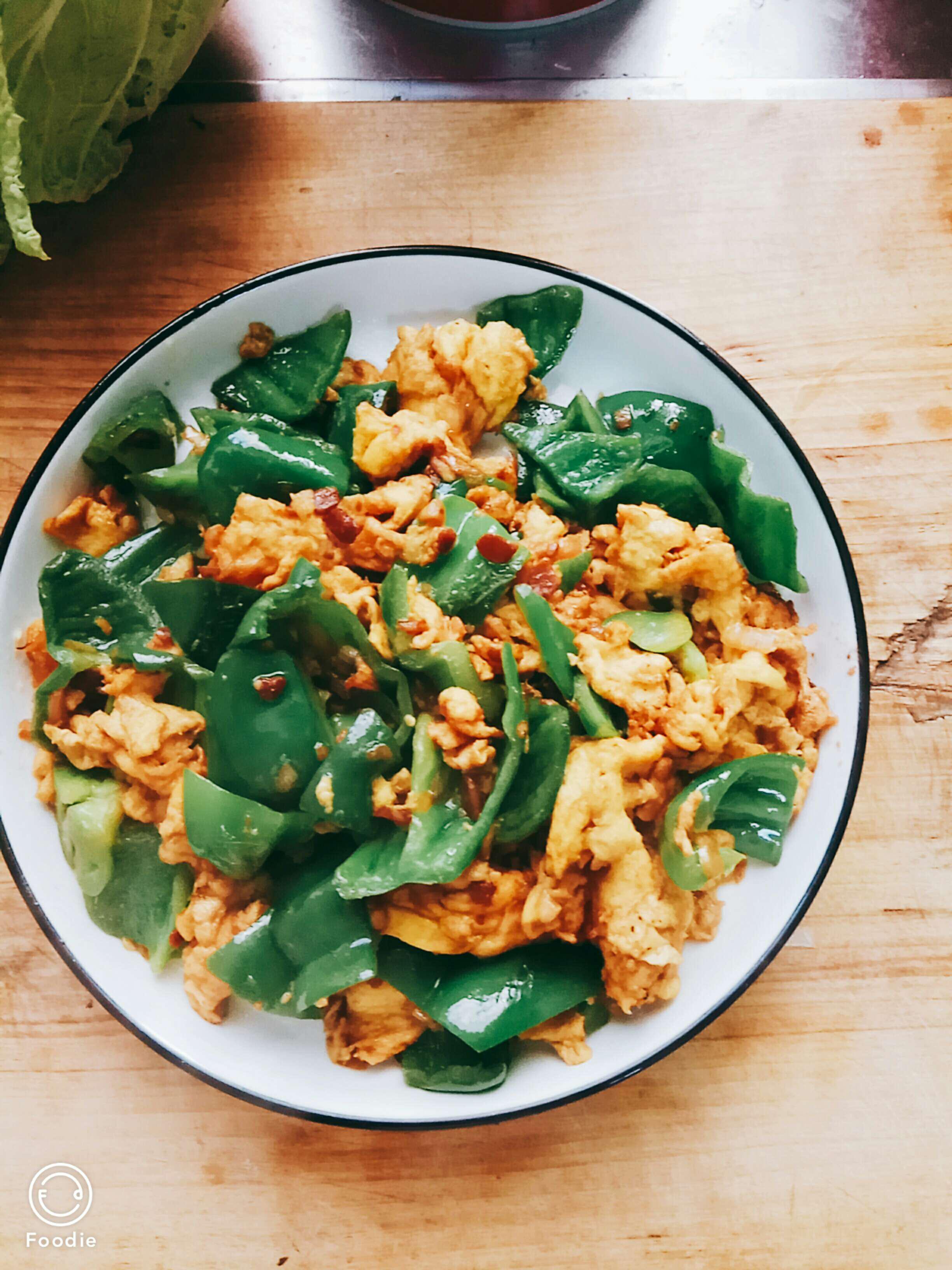 醬炒雞蛋辣椒的做法-家常味炒菜譜