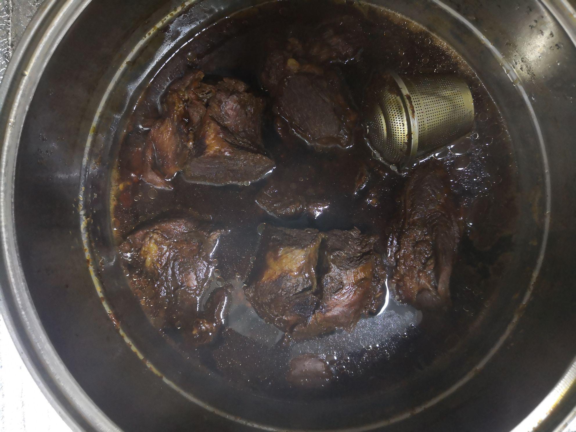 秘制醬牛肉的做法-醬香味醬菜譜