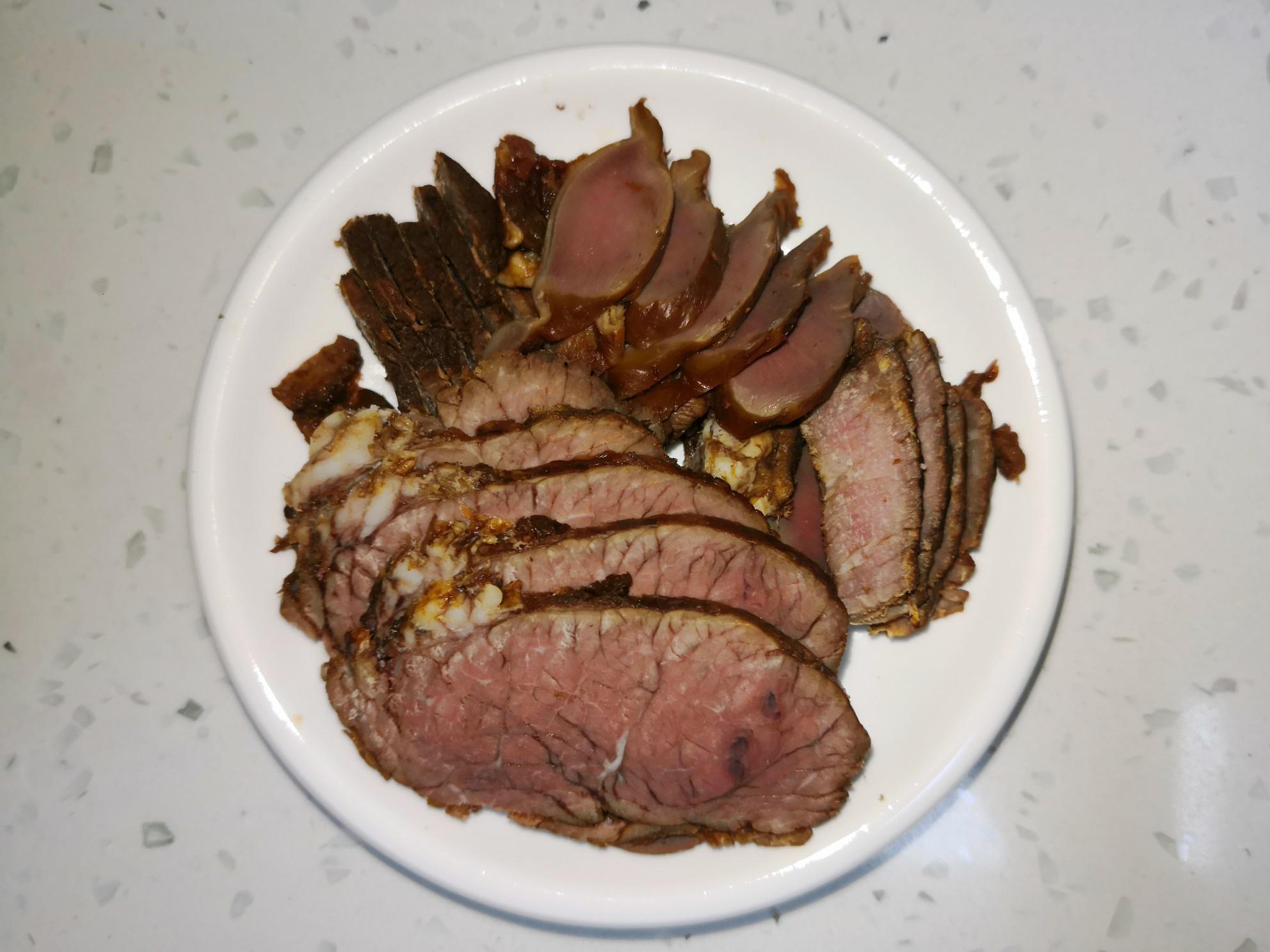 秘制醬牛肉的做法-醬香味醬菜譜