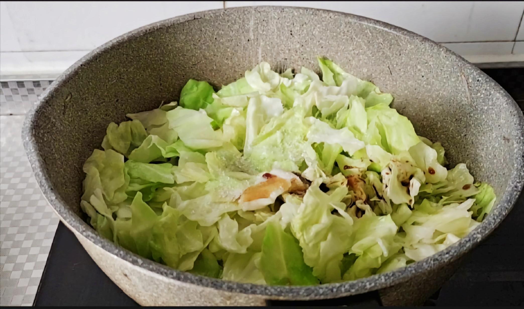 經典家常菜…酸辣包菜的做法-酸辣味炒菜譜