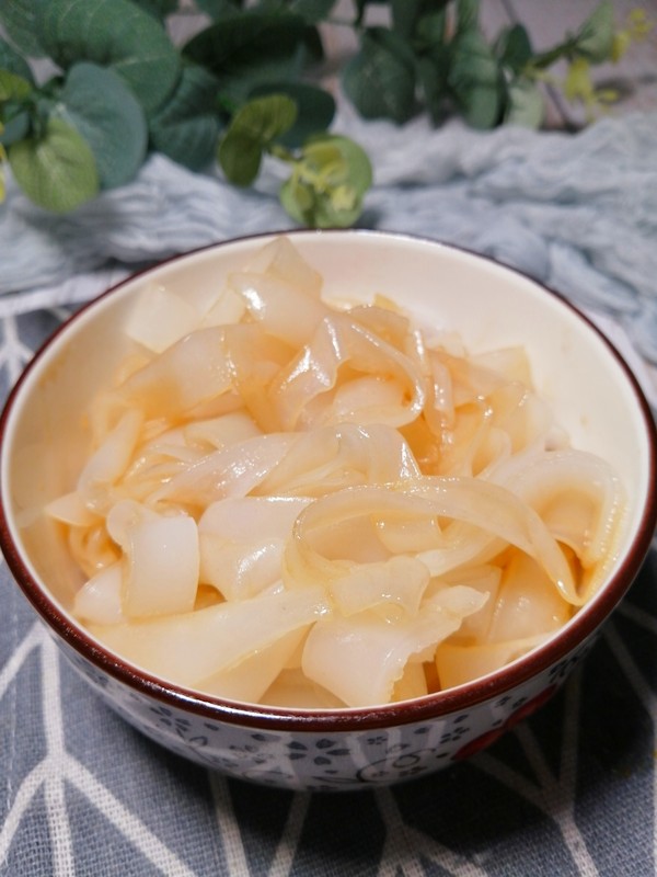 簡(jiǎn)簡(jiǎn)單單也不失美味~~簡(jiǎn)易版涼皮的做法-家常味蒸菜譜