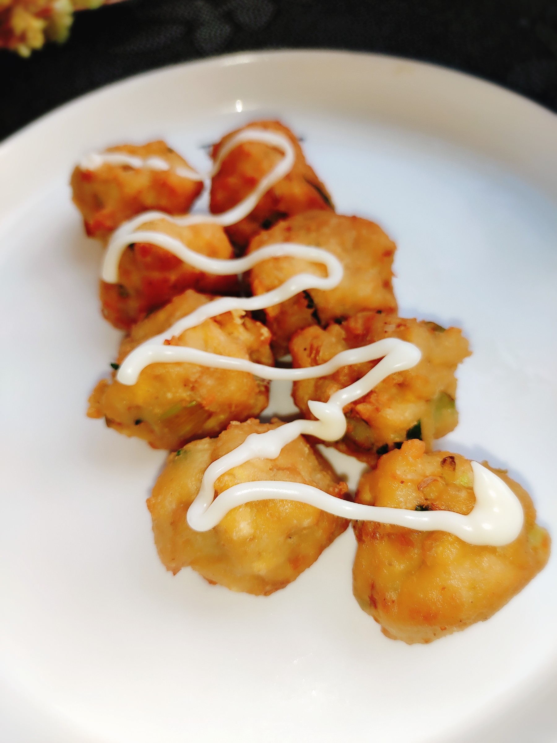 沙拉豆腐丸子的做法-甜味炸菜譜