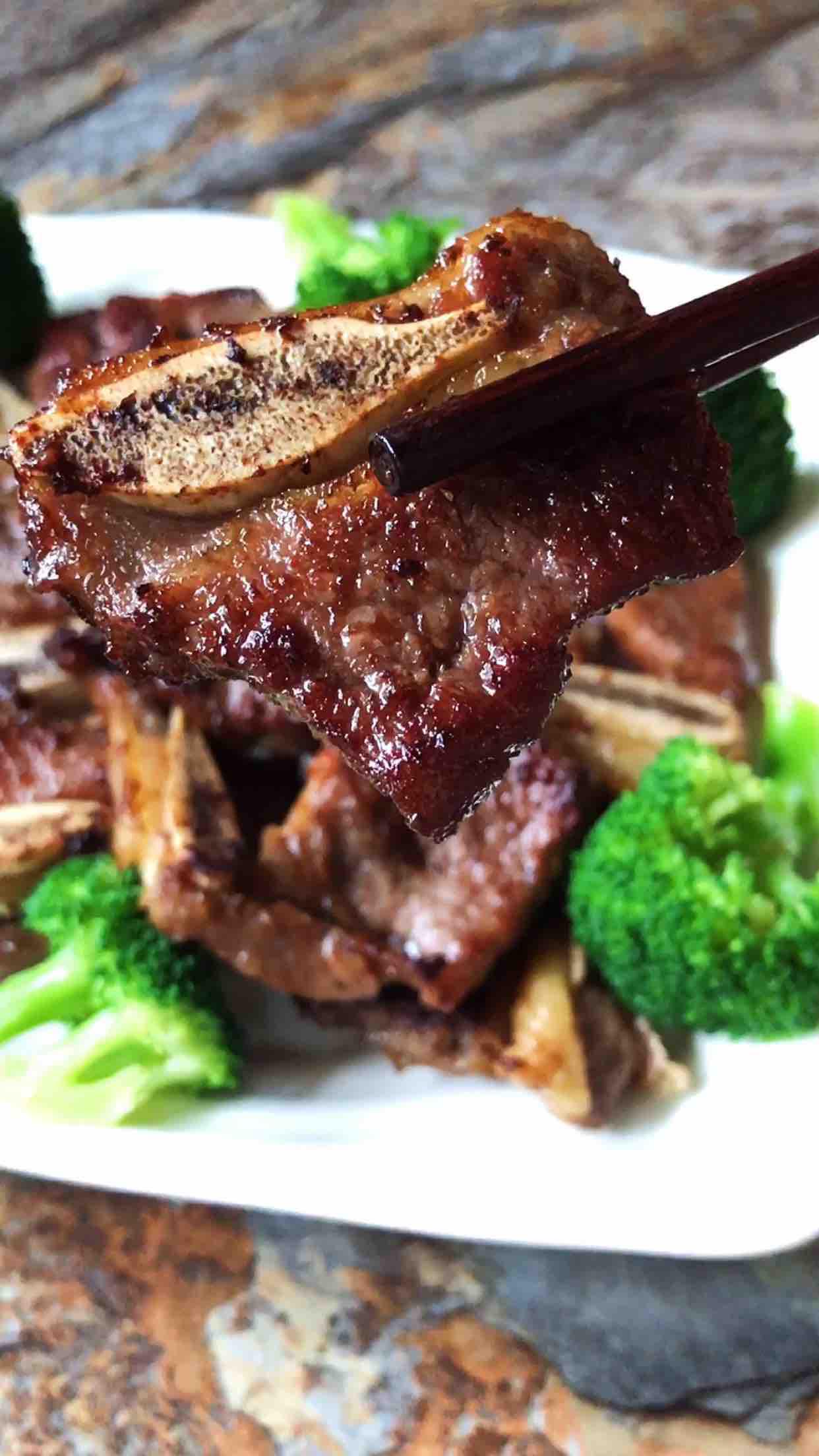 香煎牛仔骨的做法-咸鮮味煎菜譜