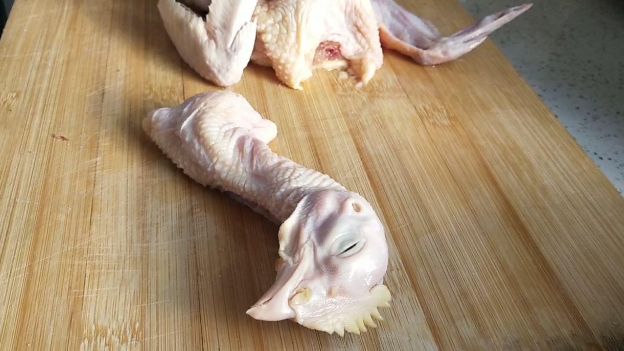 超簡單的脆皮蜂蜜醬油烤雞的做法-咸鮮味烤菜譜