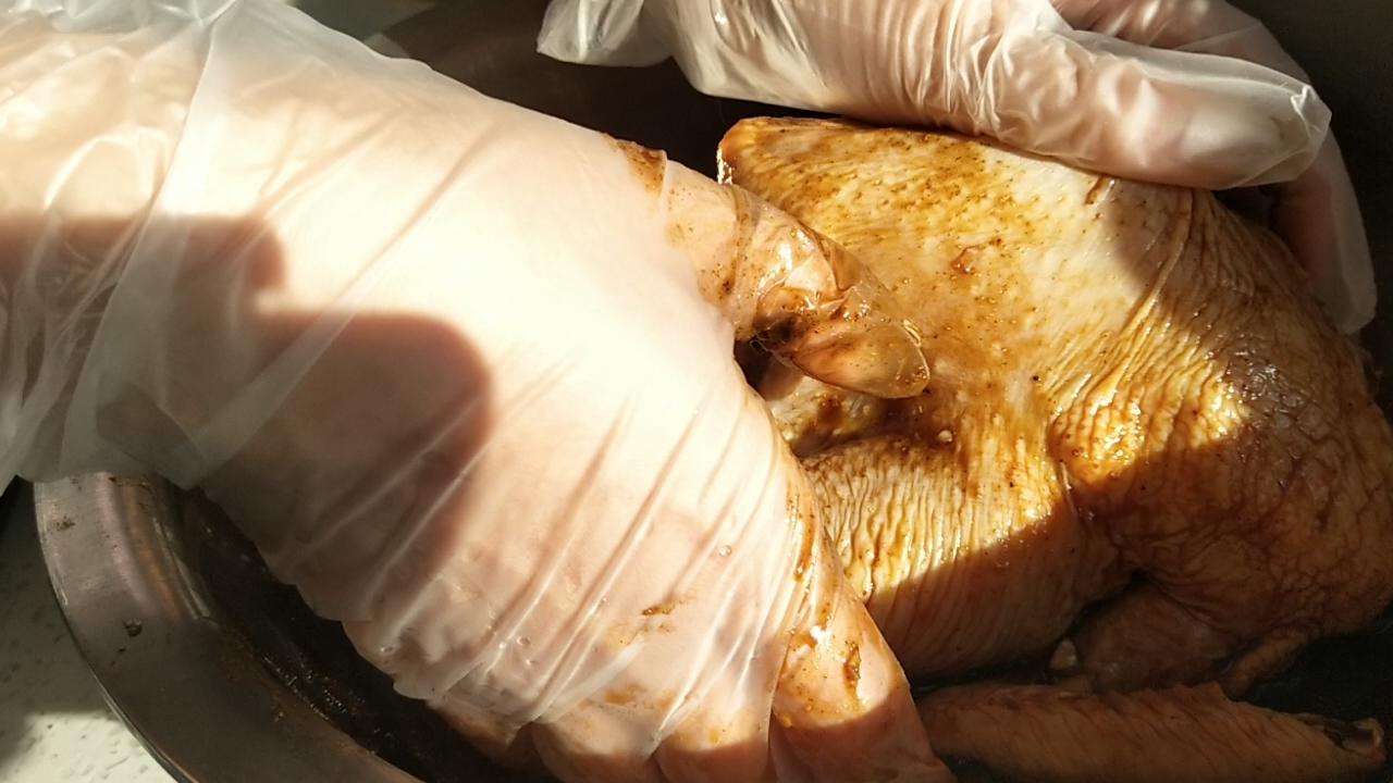 超簡單的脆皮蜂蜜醬油烤雞的做法-咸鮮味烤菜譜