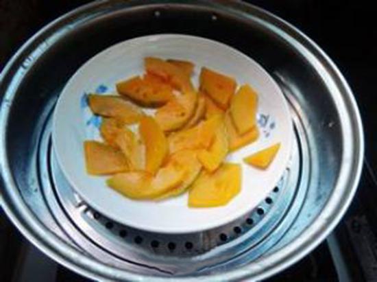 南瓜蒸糕的做法-甜味蒸菜譜