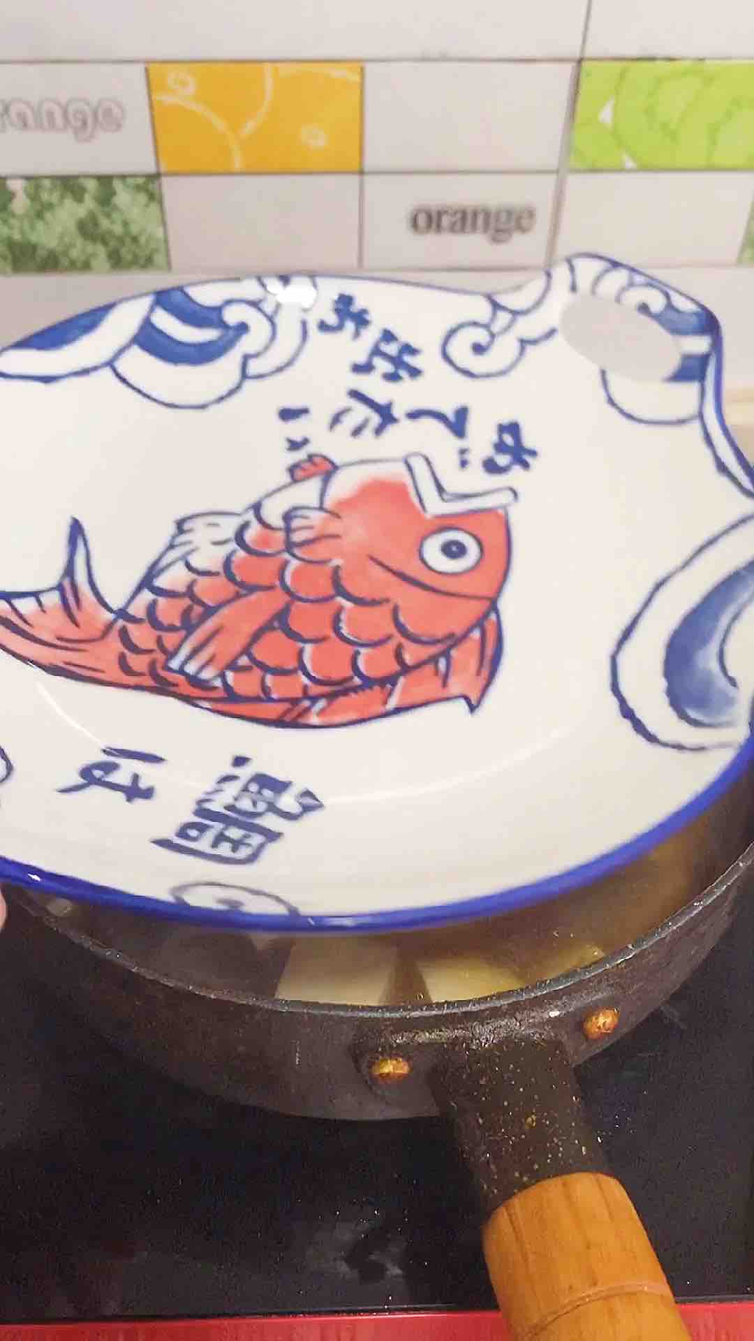 豆腐燜青魚的做法-家常味燒菜譜