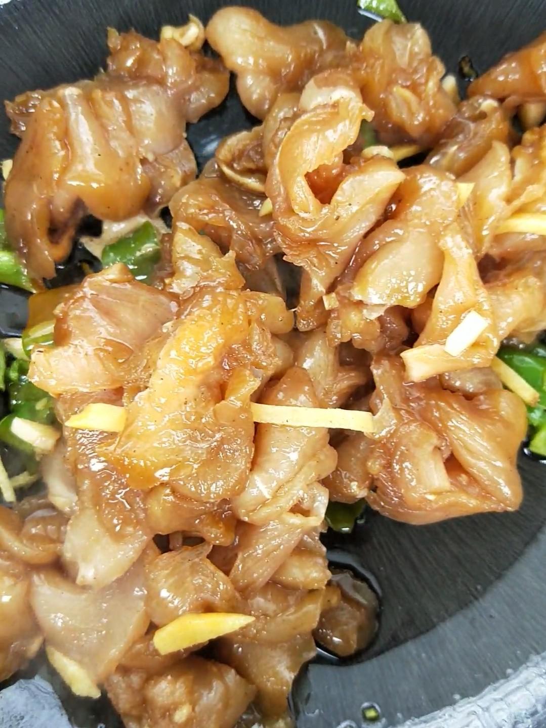 紅燒雞胸肉片的做法-家常味燒菜譜