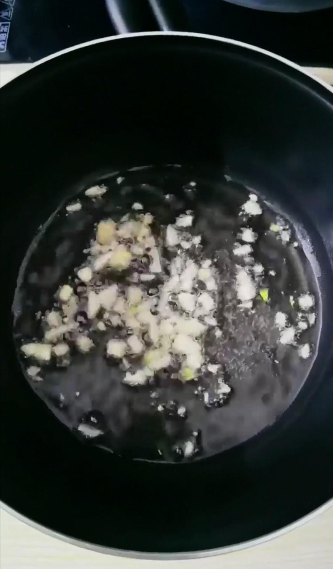 燉豆角的做法-咸鮮味燉菜譜