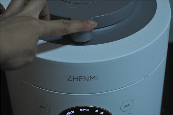 電飯鍋雞翅的做法-咸鮮味煮菜譜