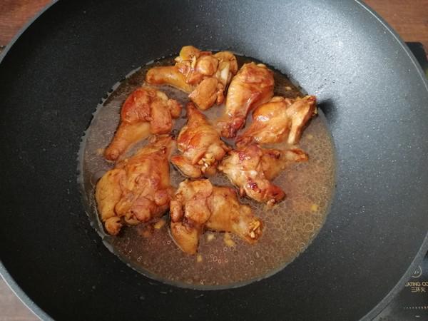 吮指雞翅根的做法-家常味炒菜譜