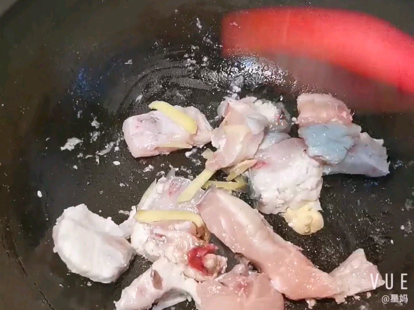 酸菜魚的做法-酸辣味燒菜譜