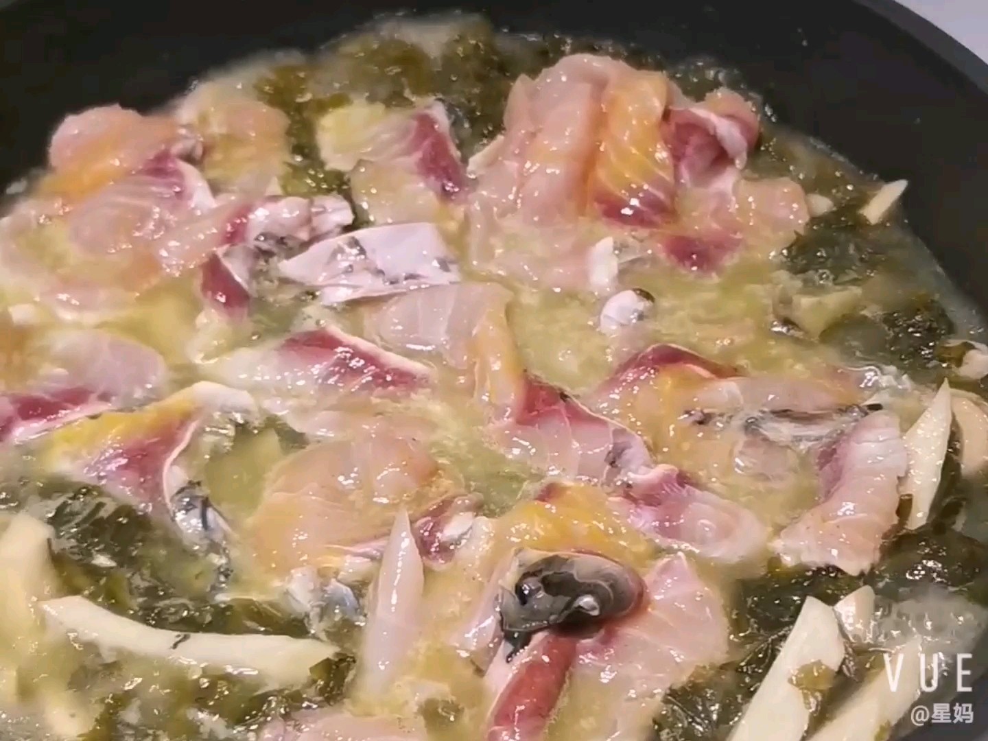 酸菜魚的做法-酸辣味燒菜譜