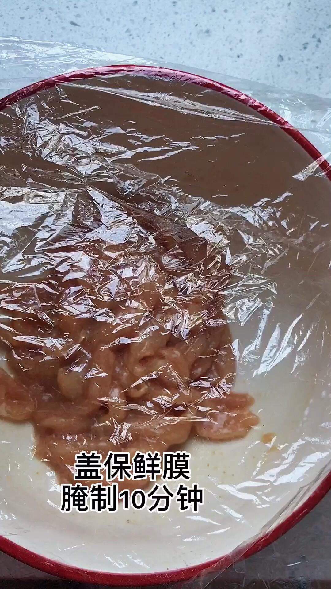 蒜薹炒雞絲的做法-家常味炒菜譜