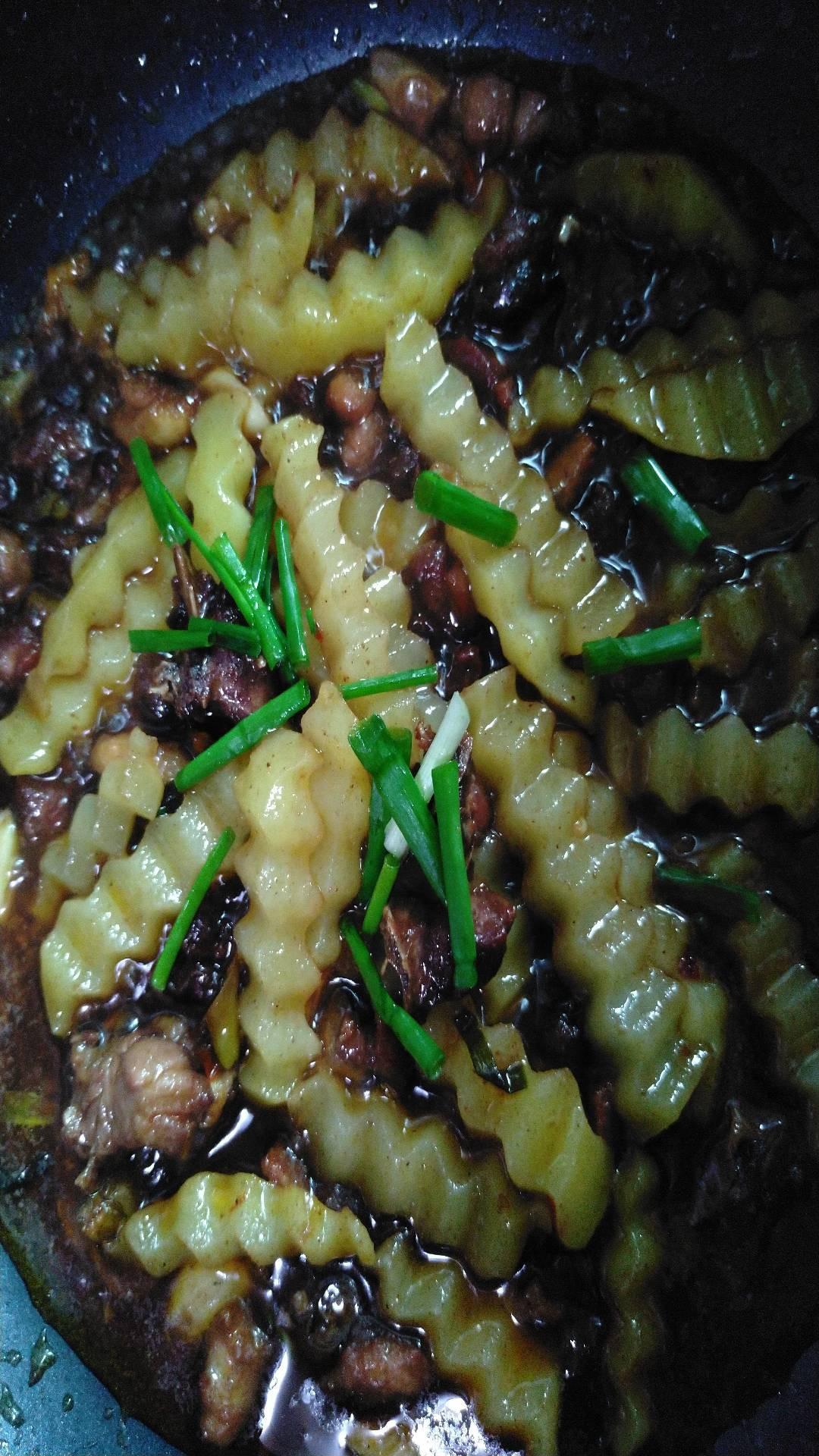 鴨肉香鍋的做法-香辣味炒菜譜