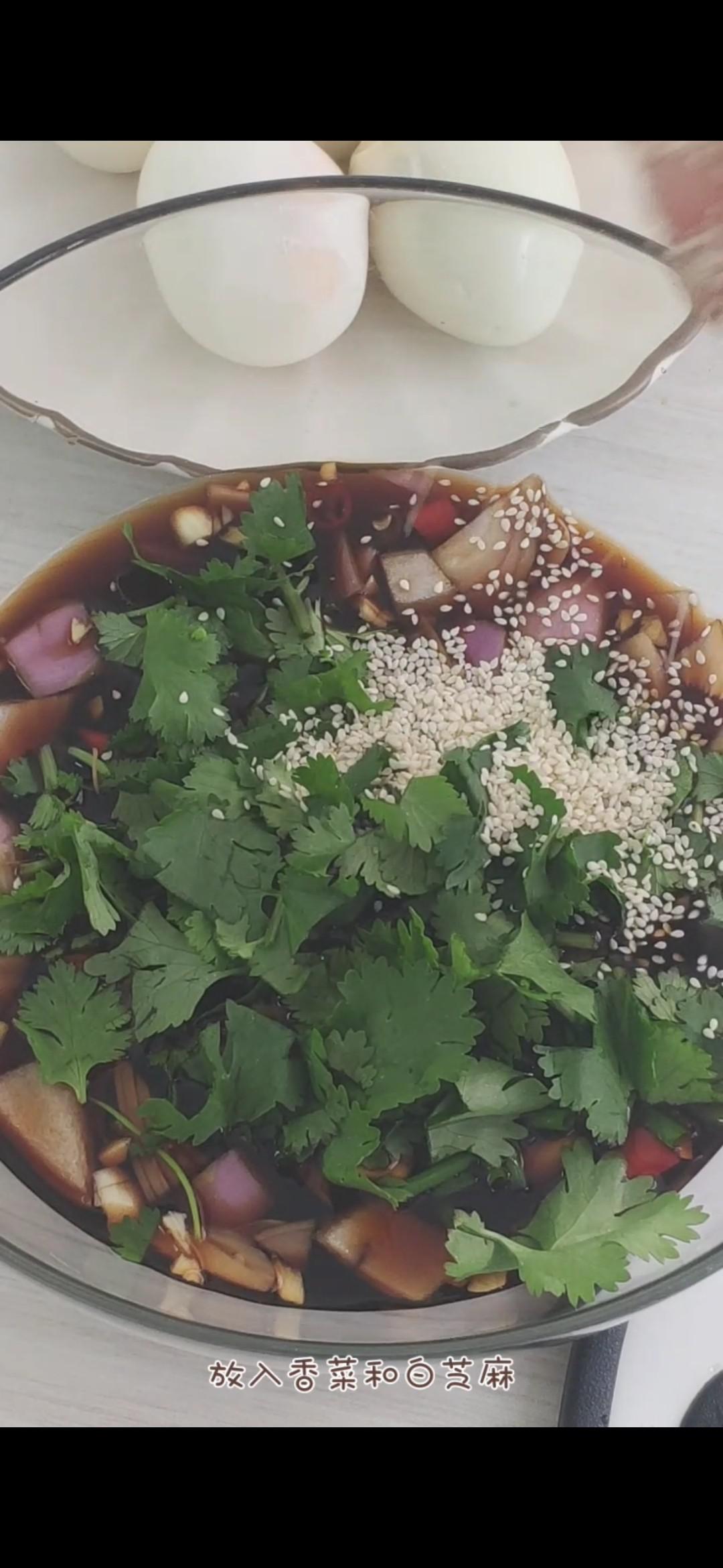 醬雞蛋的做法-家常味煮菜譜