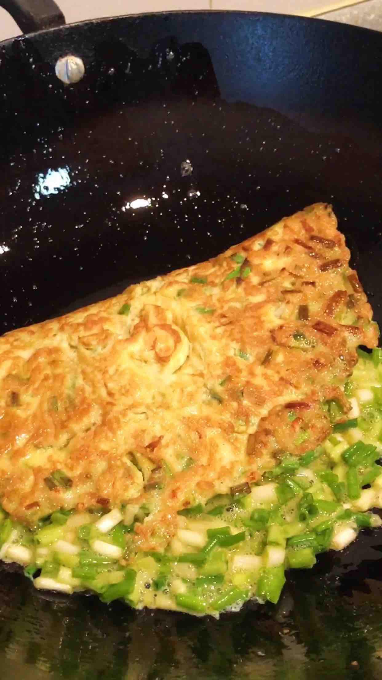 小蔥炒雞蛋的做法-蒜香味炒菜譜