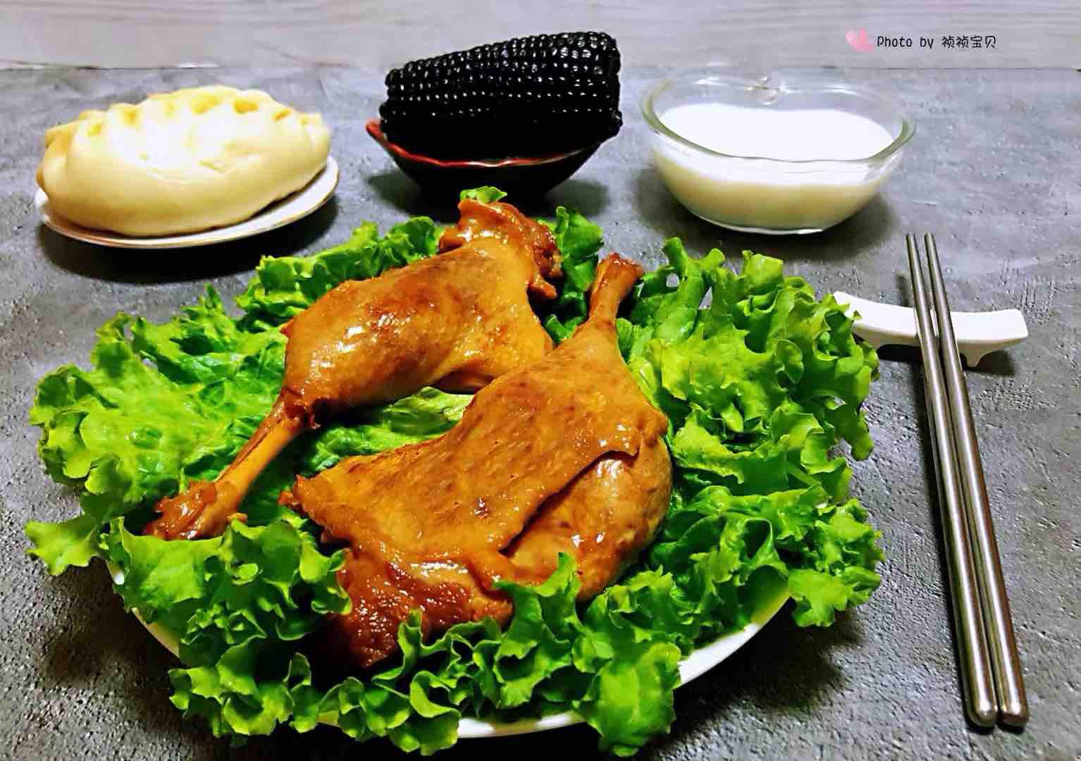 紅燒鴨腿的做法-咸鮮味燒菜譜