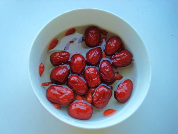 米酒南瓜蒸湯圓的做法-甜味蒸菜譜