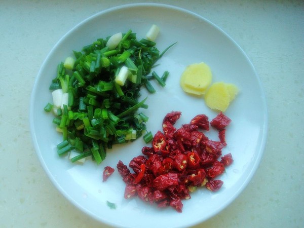 干燒羅非魚的做法-咸鮮味燒菜譜