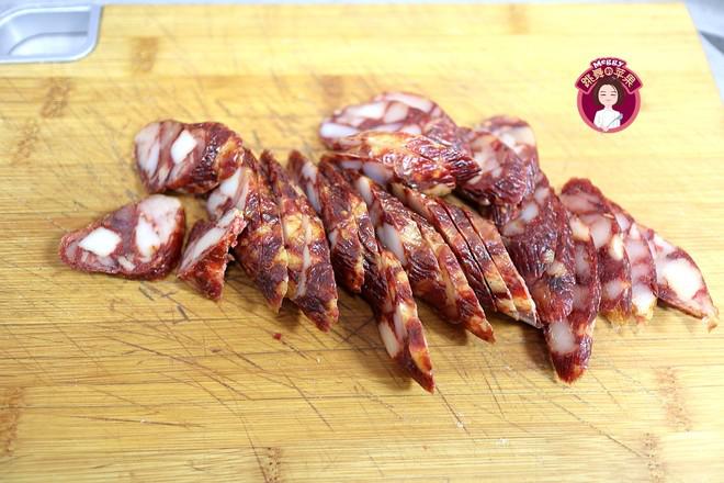 臘腸蒸娃娃菜的做法-其它口味蒸菜譜