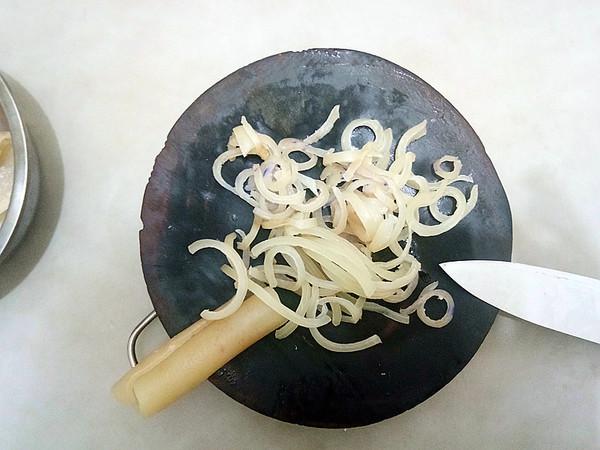 豆豉蒸肉皮的做法-香辣味蒸菜譜