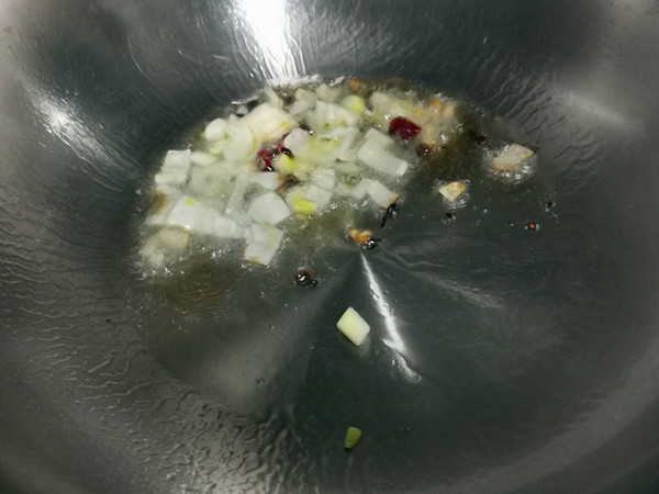 芥菜燉豆腐的做法-咸鮮味燉菜譜