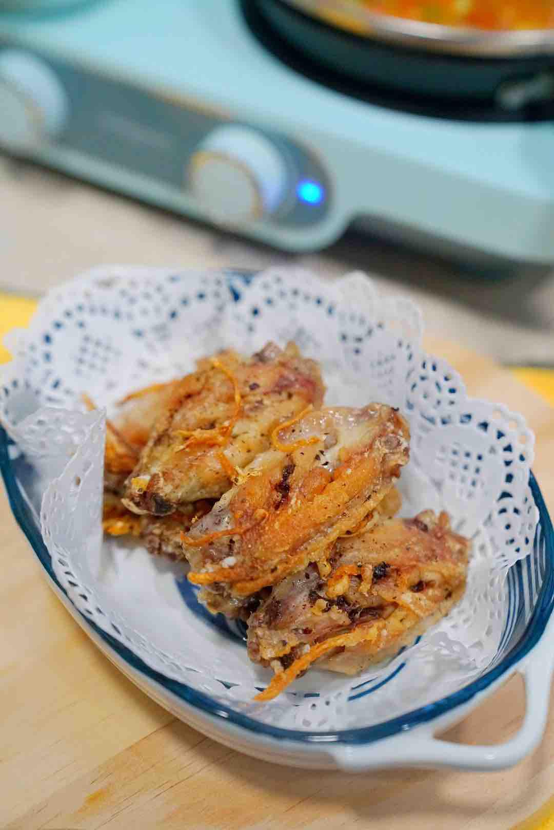 干煎翅中的做法-黑椒味煎菜譜