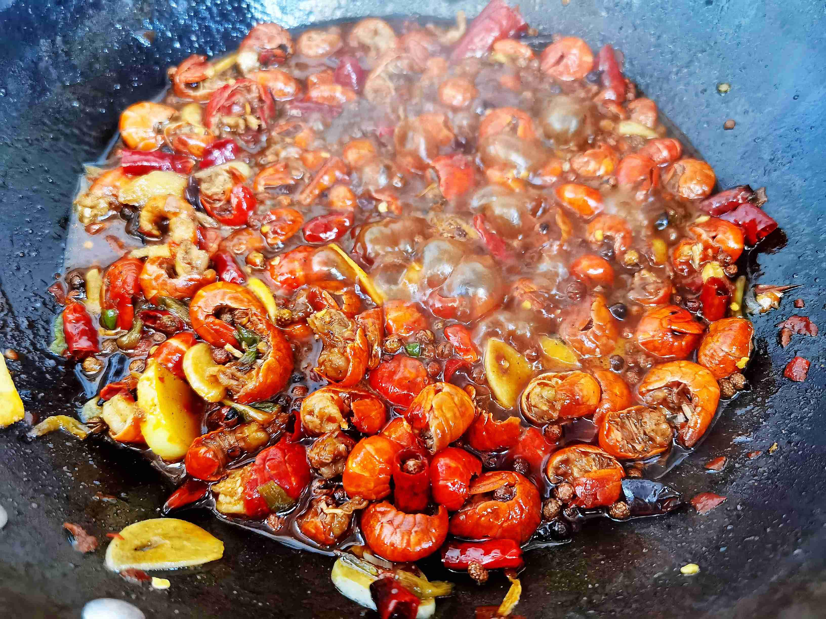 3斤蝦尾炒1大盤，麻辣鮮香下酒又下飯的做法-香辣味炒菜譜