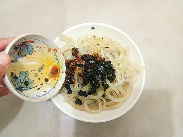 豆豉蒸肉皮的做法-香辣味蒸菜譜