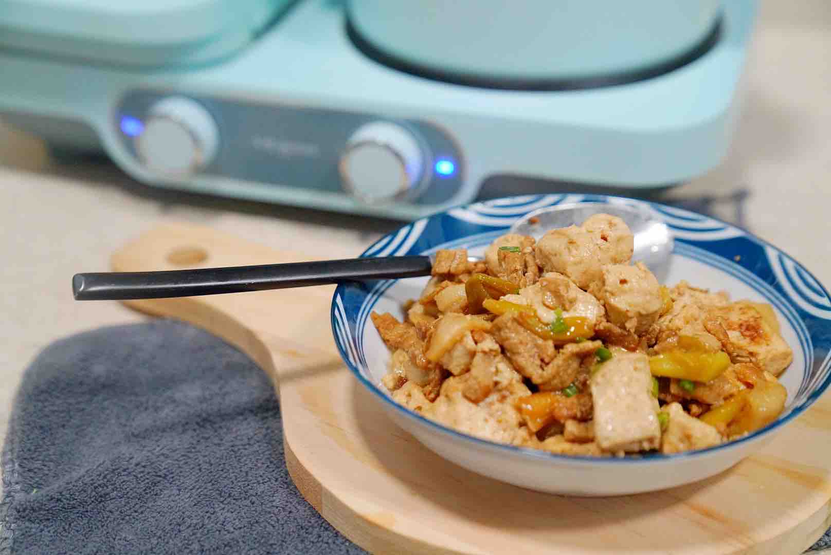 豆腐燉肉的做法-家常味燉菜譜