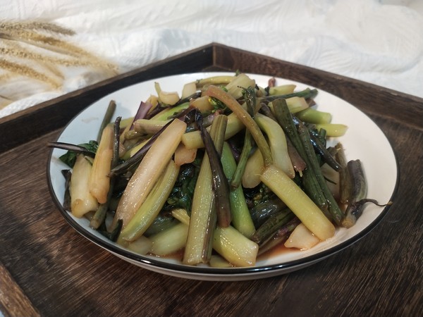 酸辣菜苔的做法-酸辣味炒菜譜