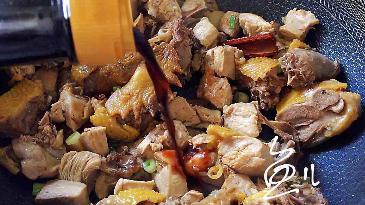 杏鮑菇燒雞塊的做法-家常味燒菜譜