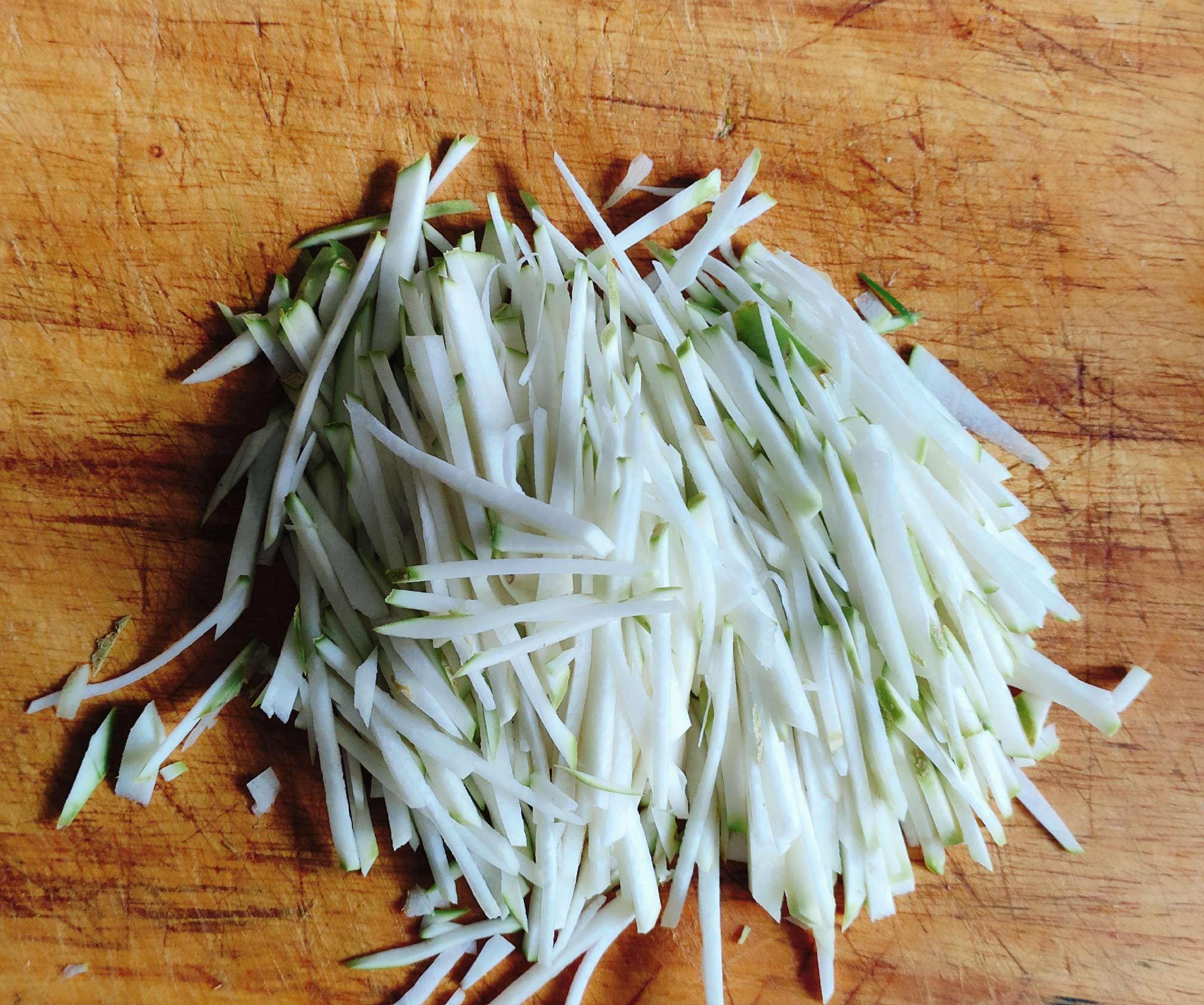 涼拌芥菜絲的做法-香辣味拌菜譜