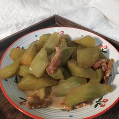 臘肉燉萵苣的做法-咸鮮味燉菜譜