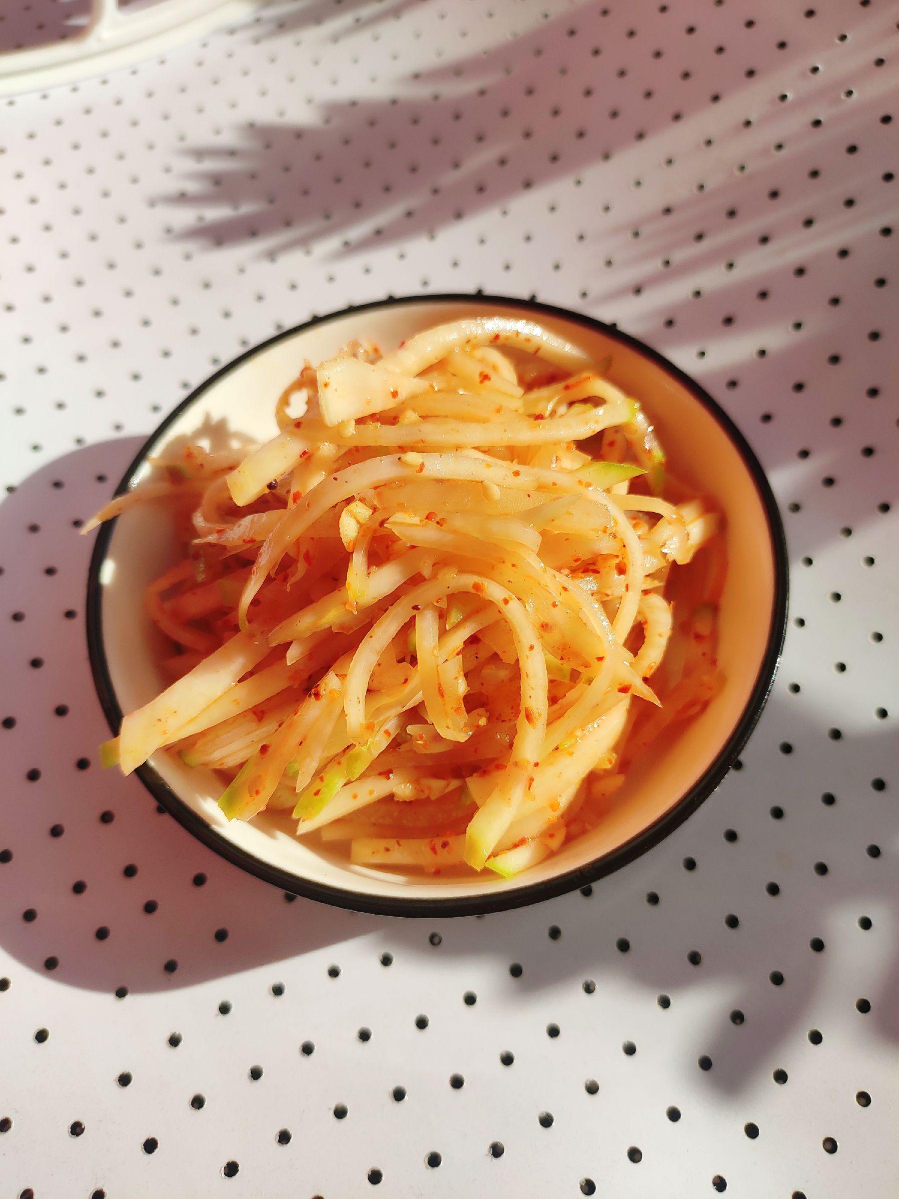 涼拌芥菜絲的做法-香辣味拌菜譜