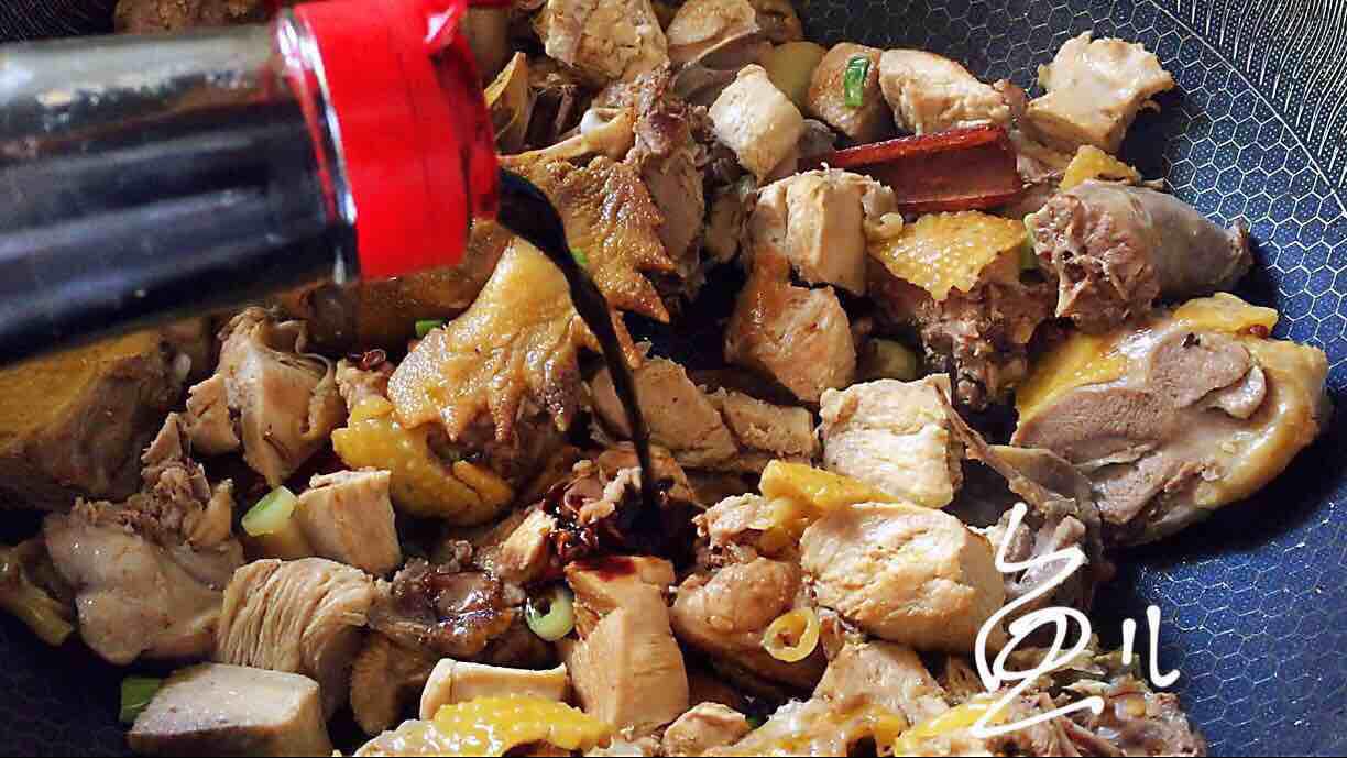 杏鮑菇燒雞塊的做法-家常味燒菜譜