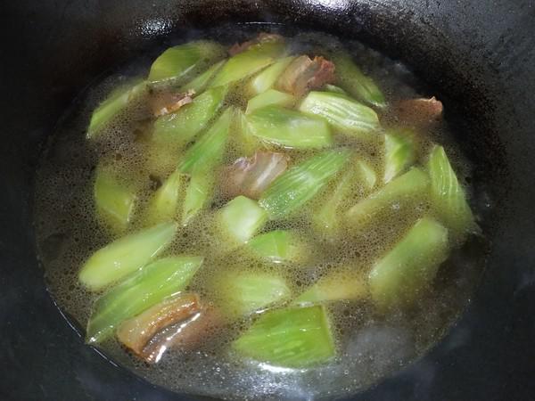 臘肉燉萵苣的做法-咸鮮味燉菜譜