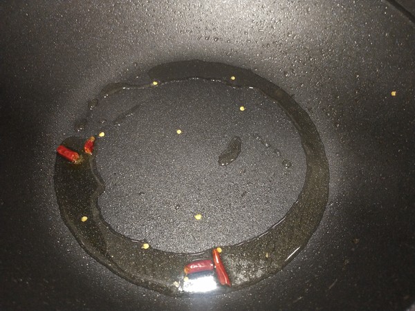 酸辣菜苔的做法-酸辣味炒菜譜