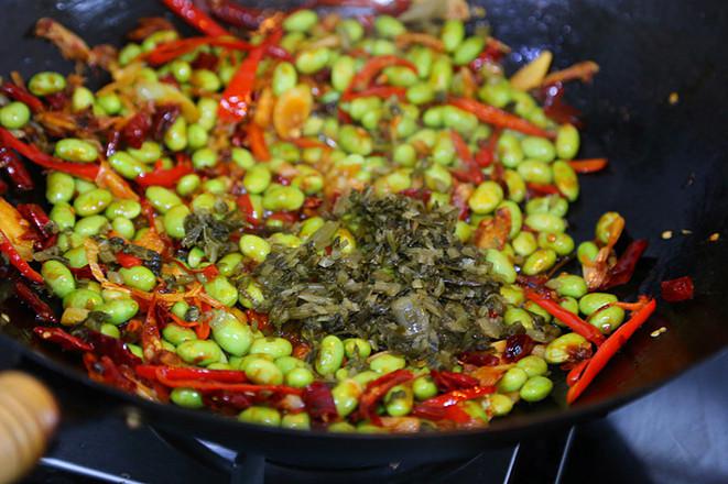 香辣毛豆米炒小魚(yú)干的做法-家常味炒菜譜