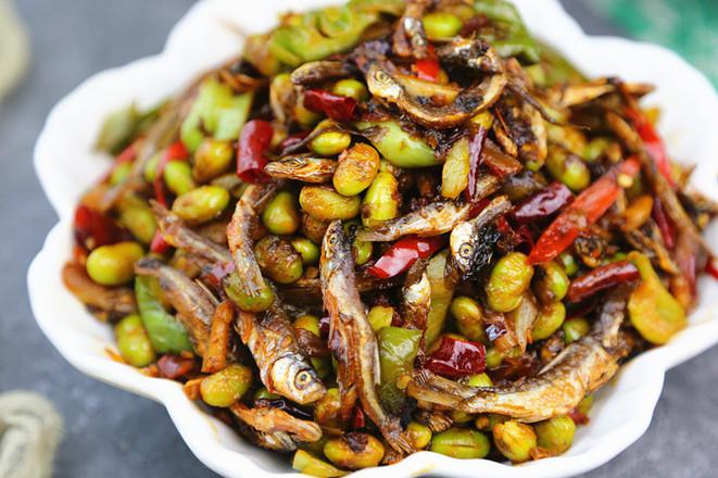 香辣毛豆米炒小魚(yú)干的做法-家常味炒菜譜