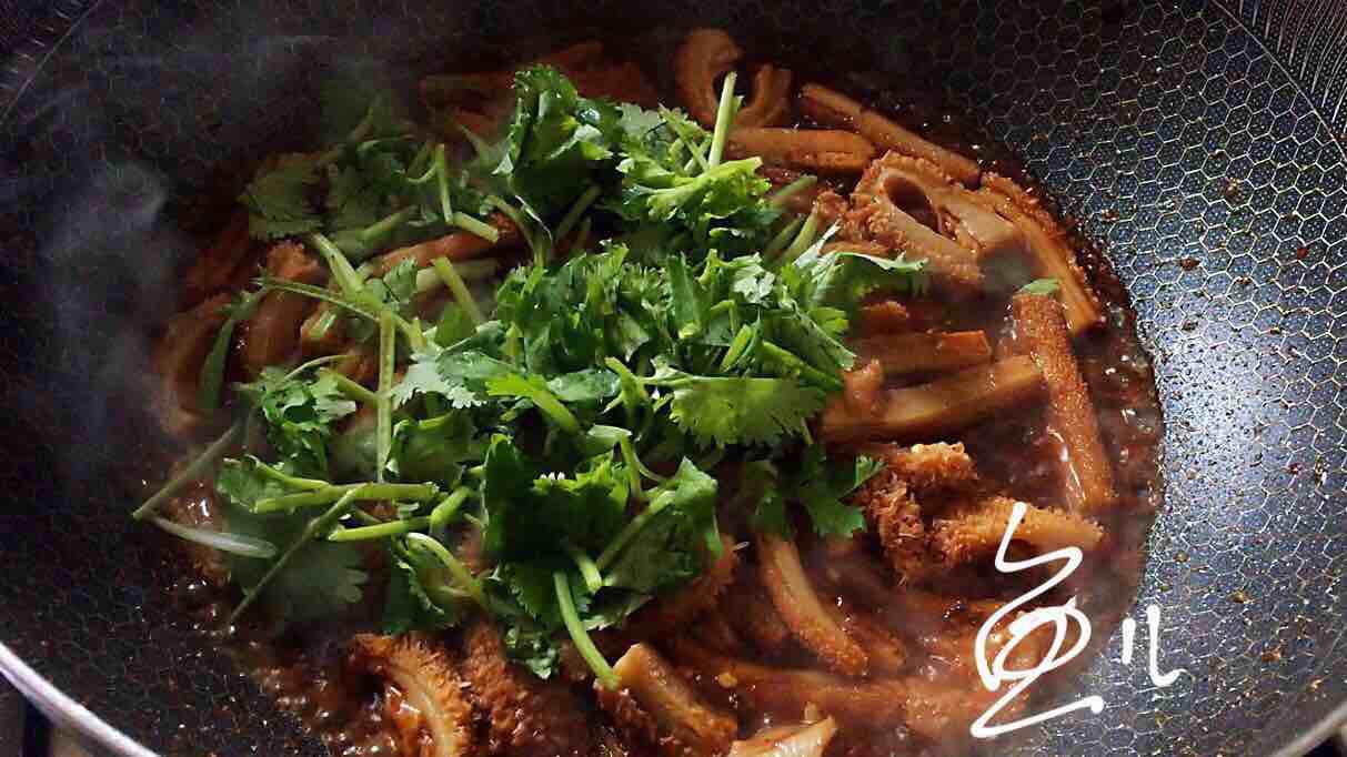 麻辣牛肚的做法-麻辣味炒菜譜