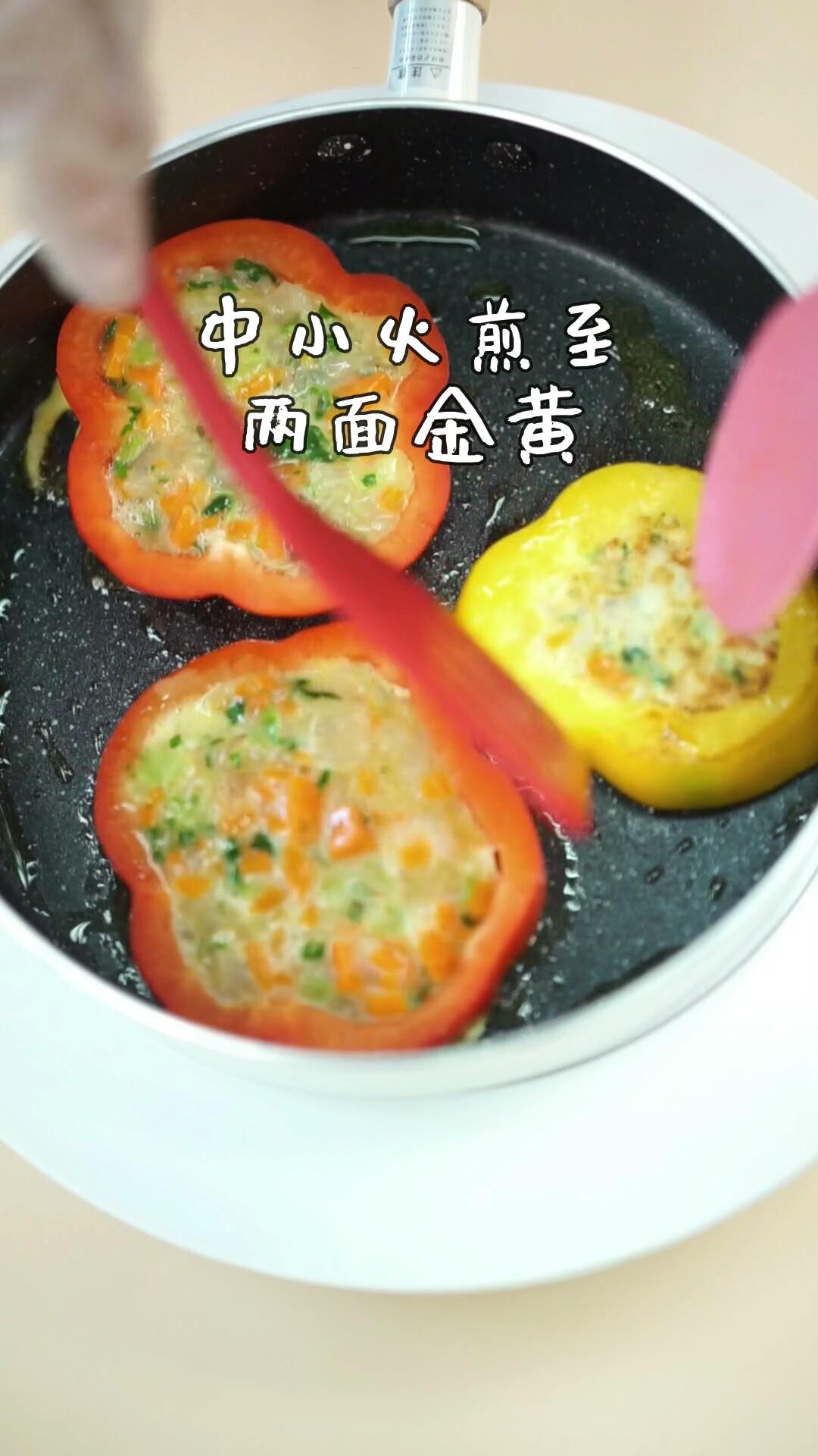 彩椒蝦蛋餅的做法-其它口味煎菜譜