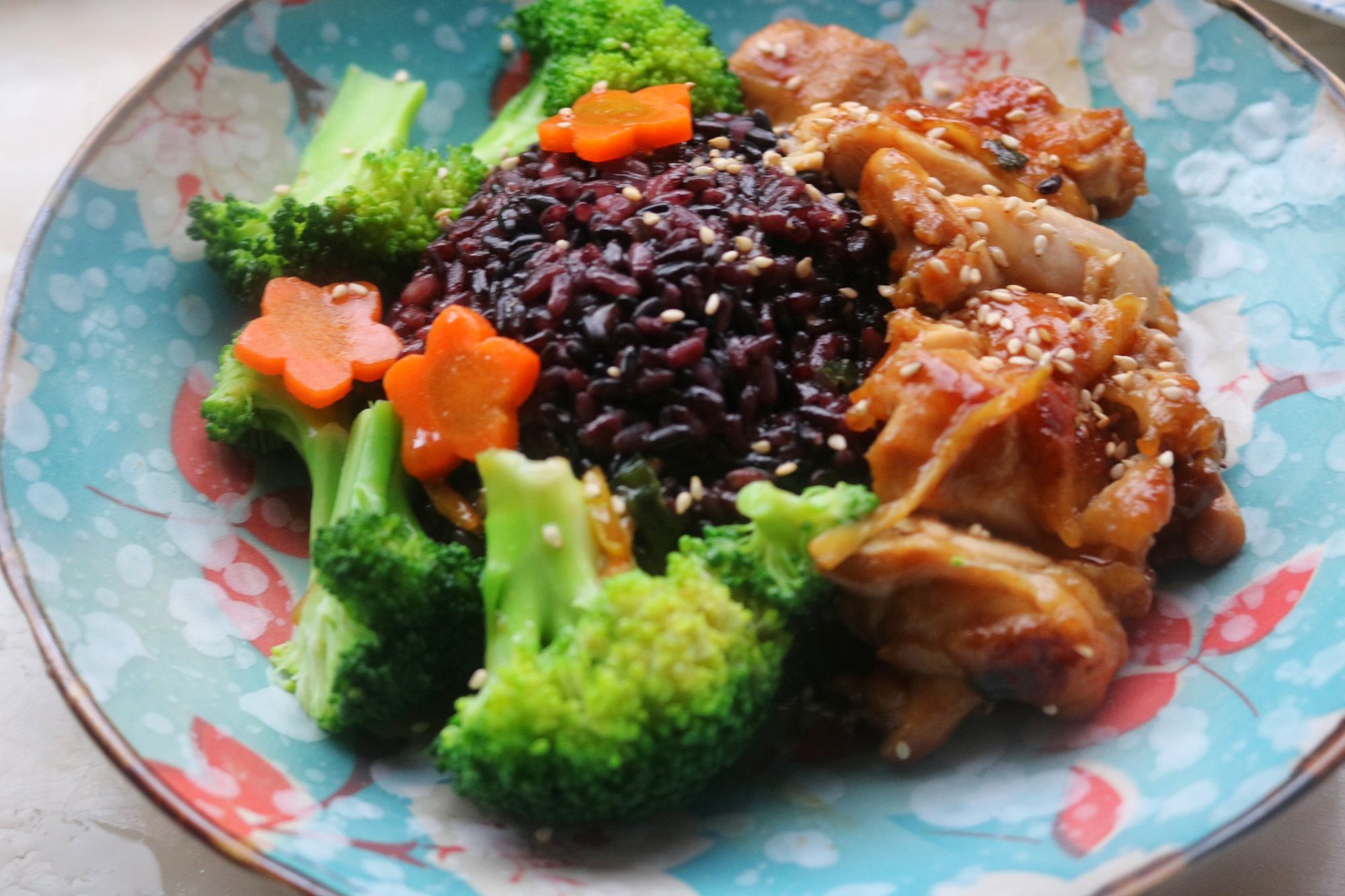 照燒雞腿黑米飯的做法-家常味蒸菜譜