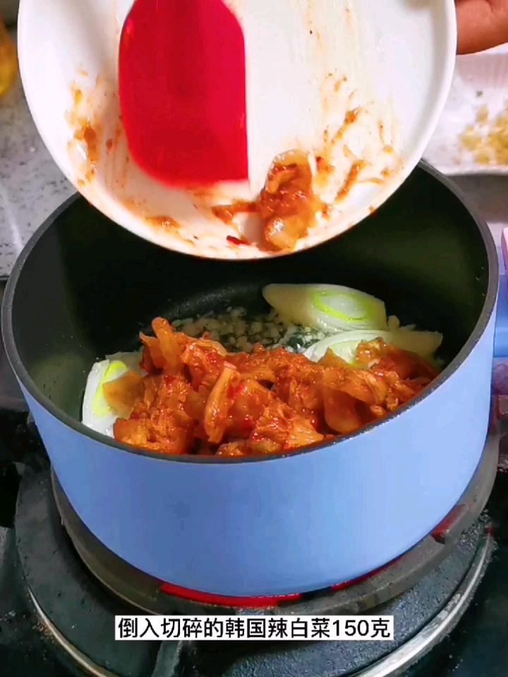 牛奶冒菜，一個人有儀式感的火鍋的做法-奶香味煮菜譜